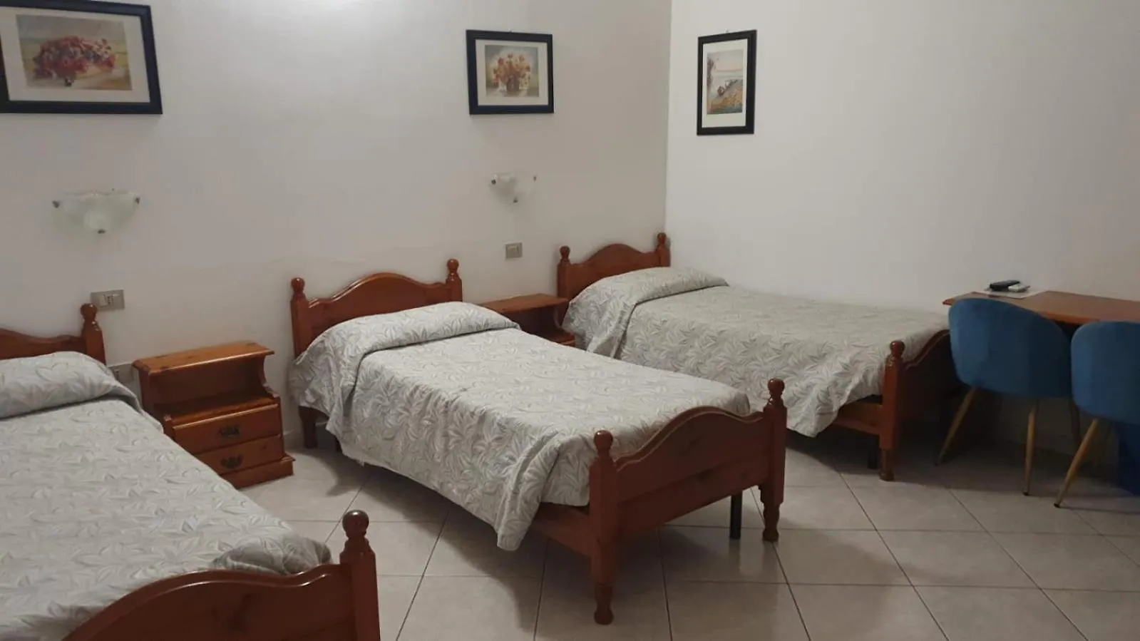 Hotel 4 Mori
