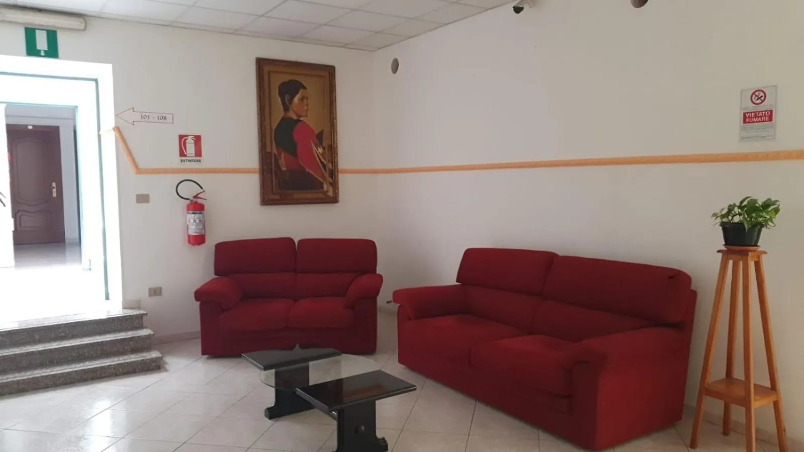 Hotel 4 Mori