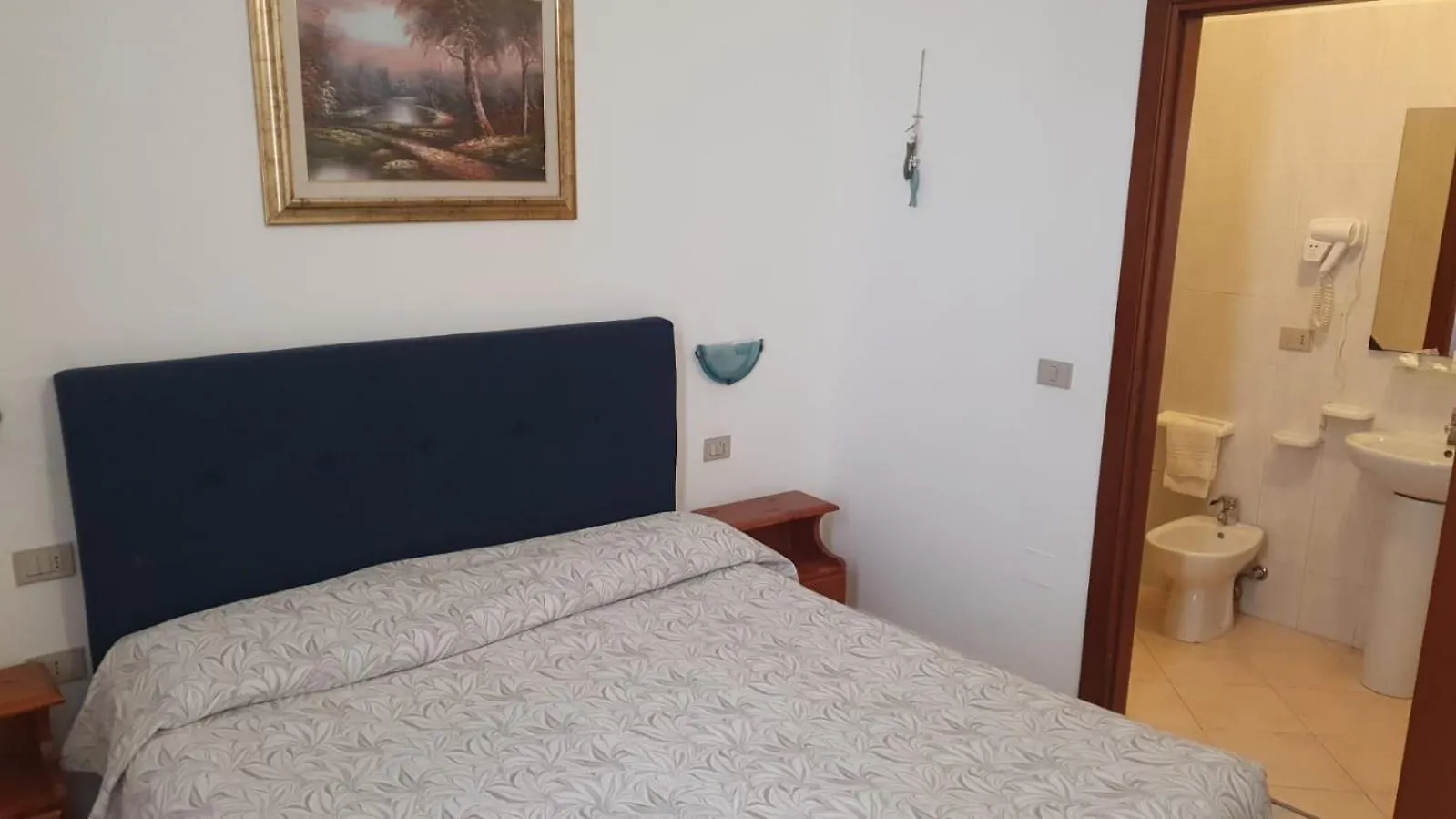 Hotel 4 Mori