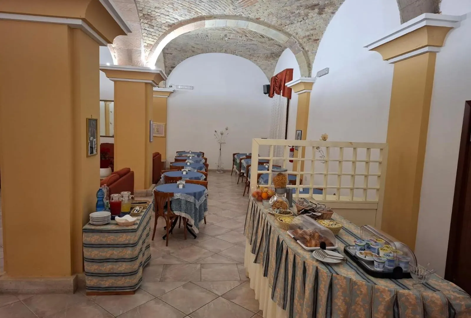 Hotel 4 Mori Italy