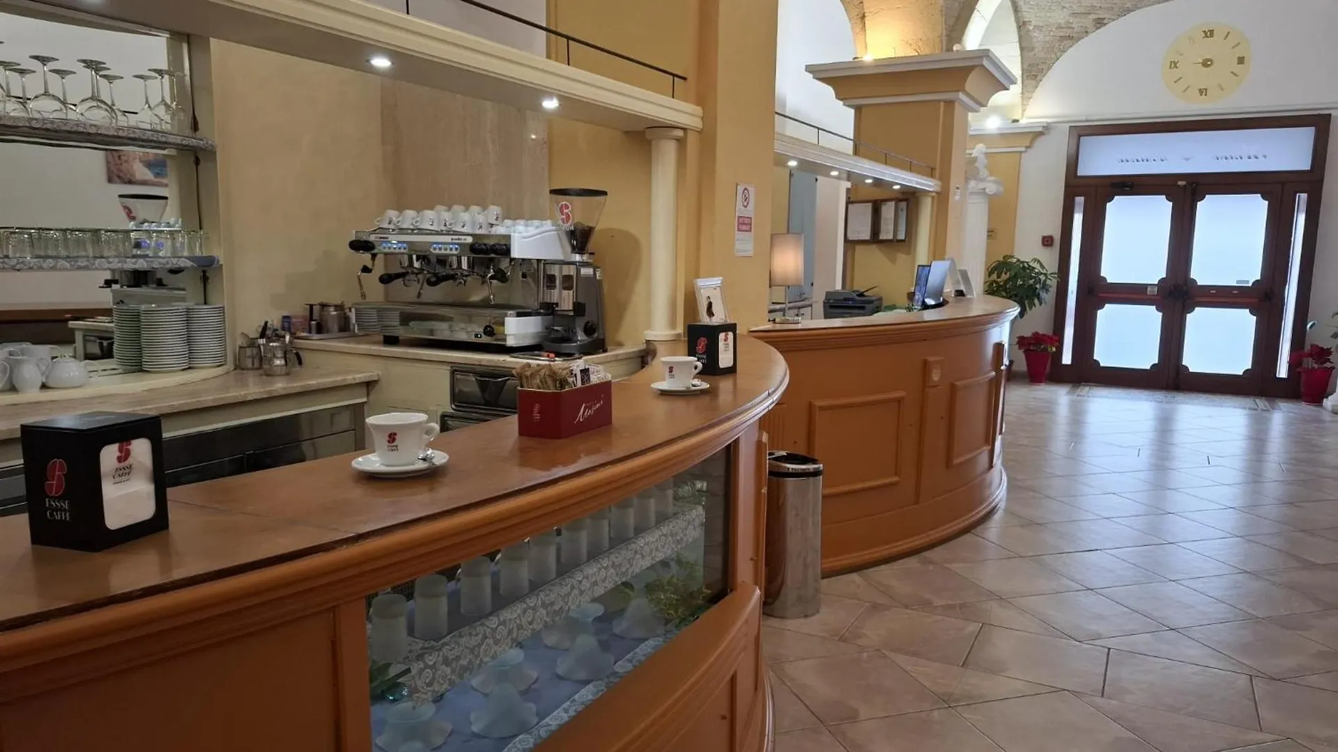 Hotel 4 Mori