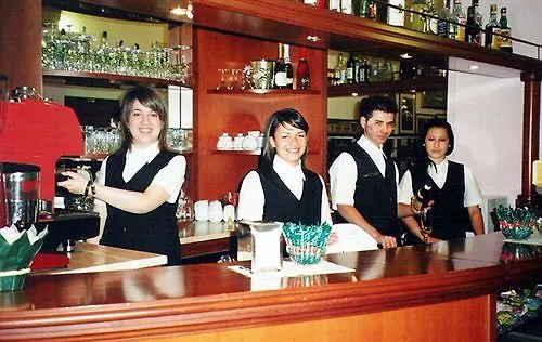 Hotel 4 Mori